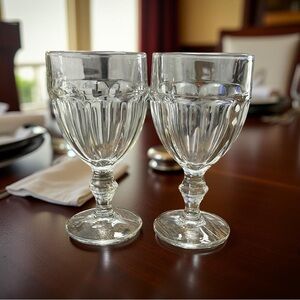 Elegant Vintage Clear Glass Goblets – Set of 2 Ribbed Design, Footed Stemware